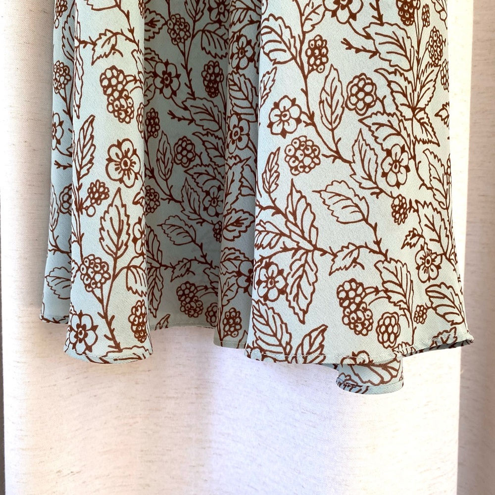 Oscar de la Renta Pale Blue Maxi Dress with Brown Floral Motif - Picture 11 of 14